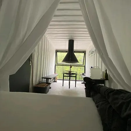 Bikebox Luxury tent *